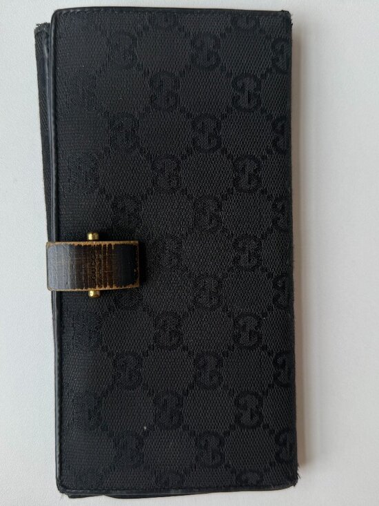 Gucci Accessories - Gucci wallet